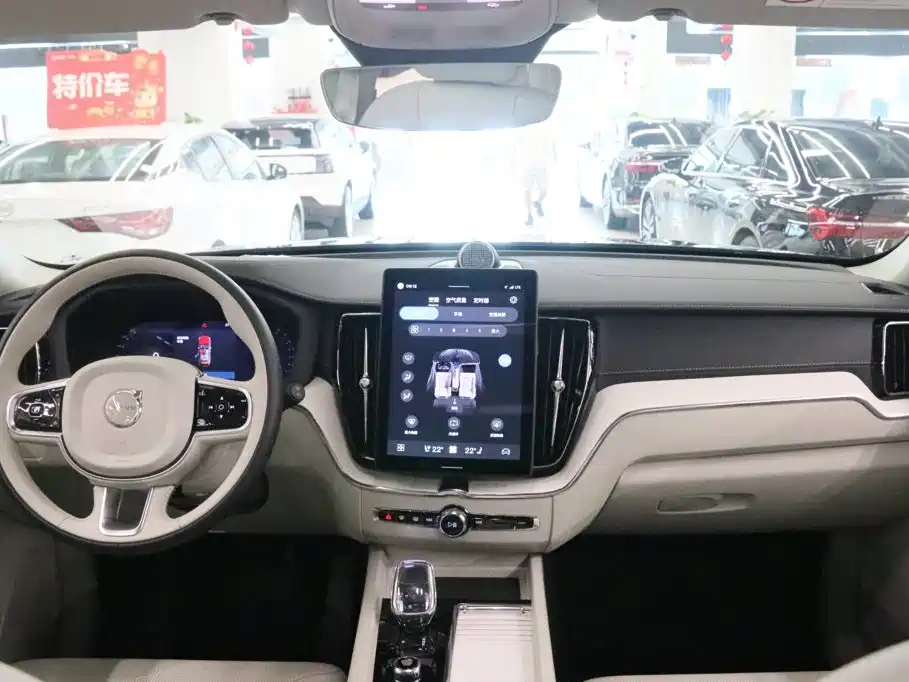Volvo XC60 — миниатюра 5