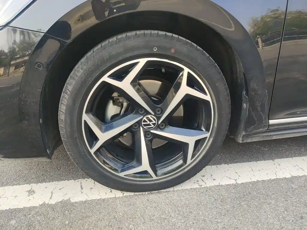 Volkswagen Passat — миниатюра 23