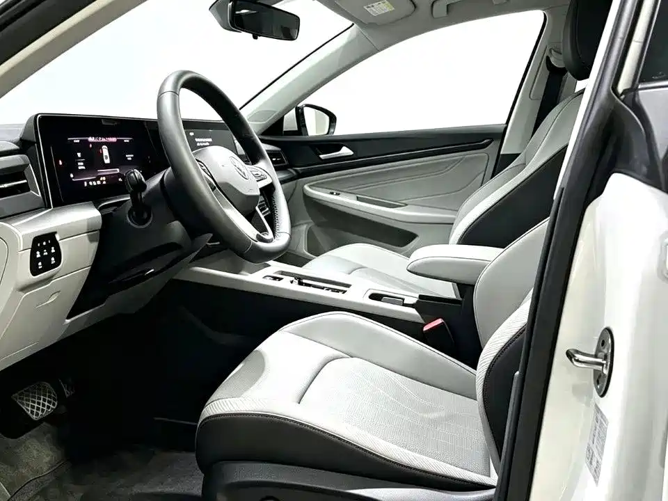 Volkswagen Lamando — миниатюра 5