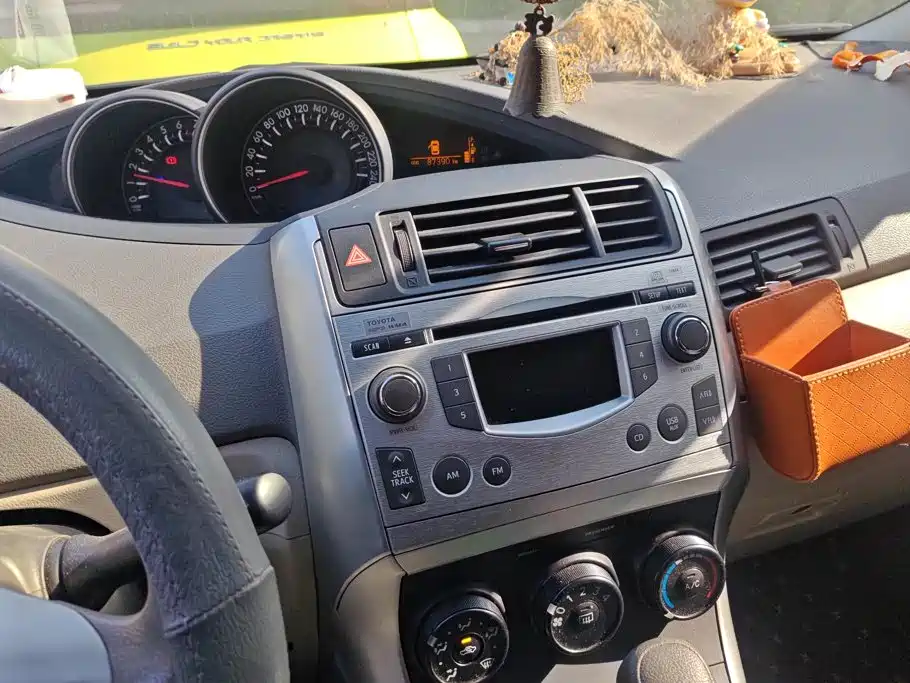 Toyota Verso — миниатюра 13
