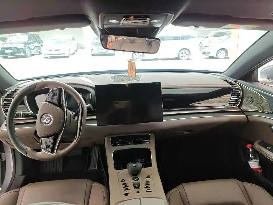 BYD Han — миниатюра 4