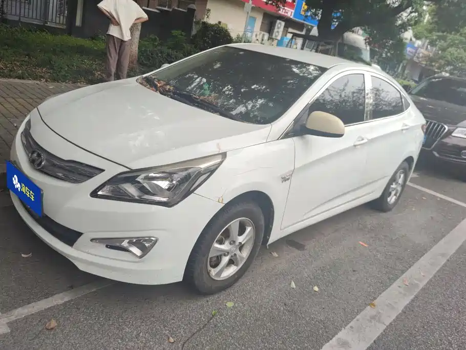 Hyundai Verna