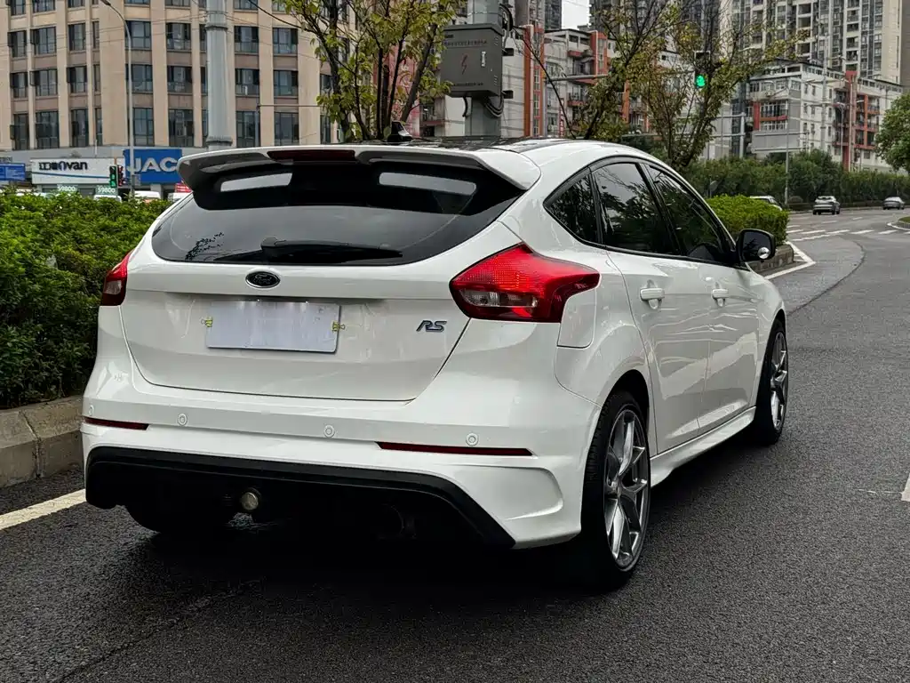 Ford Focus — миниатюра 21