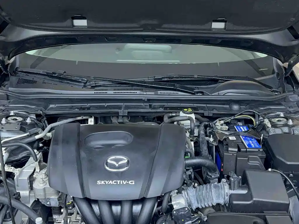 Mazda 3 Axela — миниатюра 18