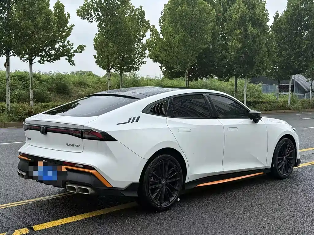 Changan UNI-V — миниатюра 7