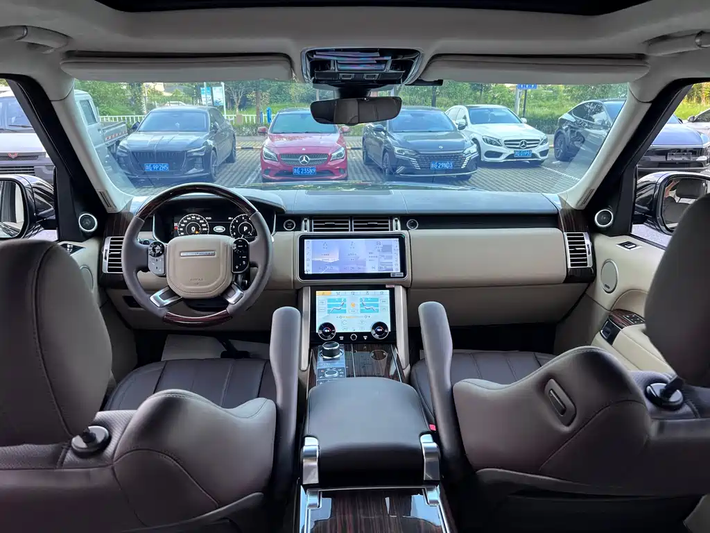 Land Rover Range Rover — миниатюра 7