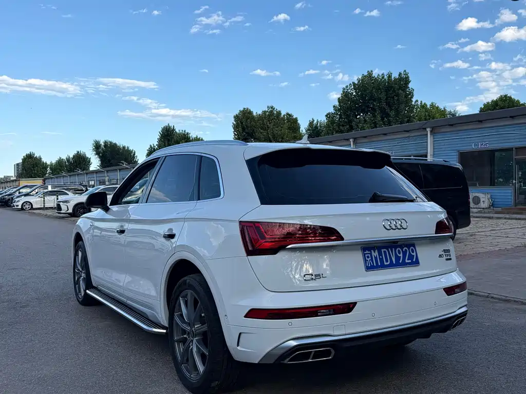 Audi Q5L — миниатюра 20