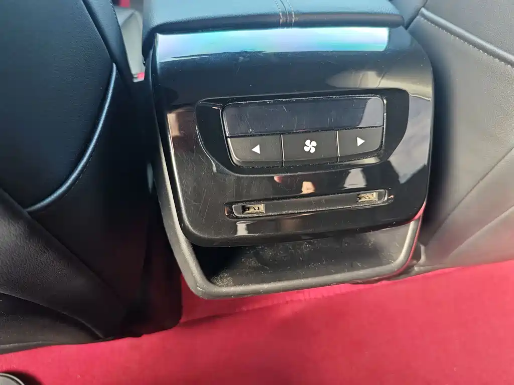 Wuling Victory — миниатюра 9