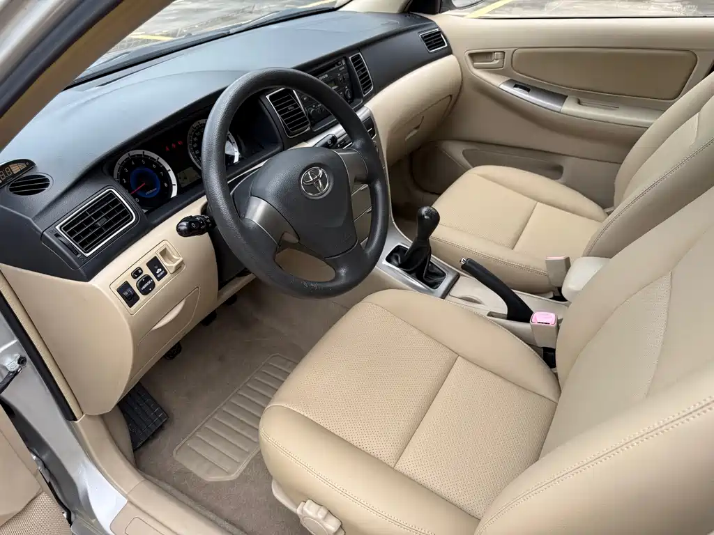 Toyota Corolla — миниатюра 7