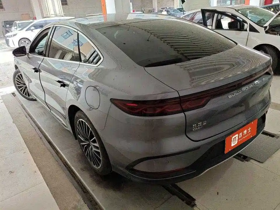 BYD Han — миниатюра 7