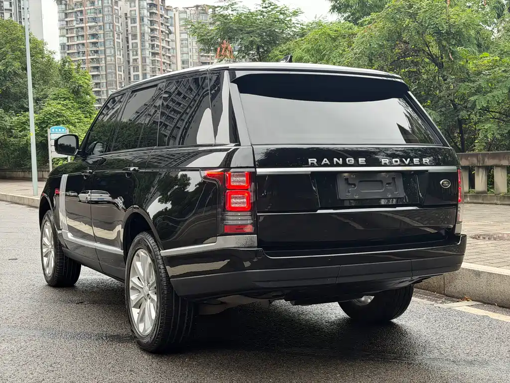 Land Rover Range Rover — миниатюра 7