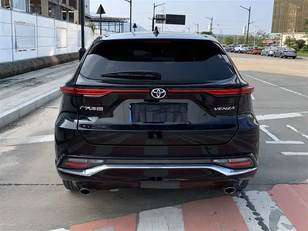Toyota Venza — миниатюра 7