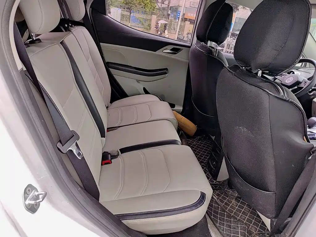 BYD Yuan Pro — миниатюра 11