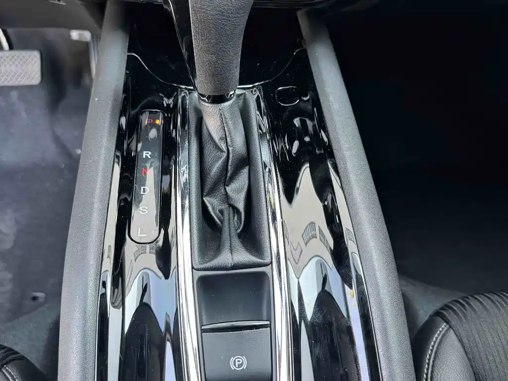 Honda Vezel — миниатюра 14
