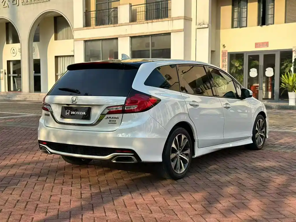 Honda Jade — миниатюра 9