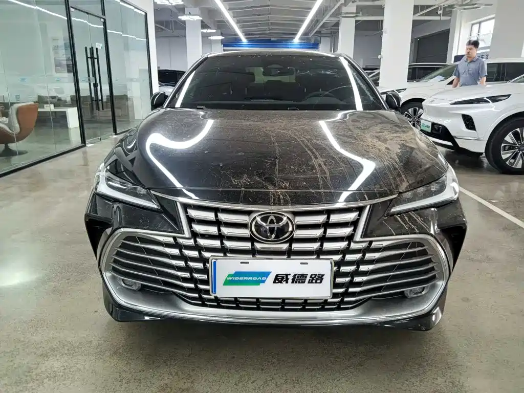 Toyota Avalon — миниатюра 2
