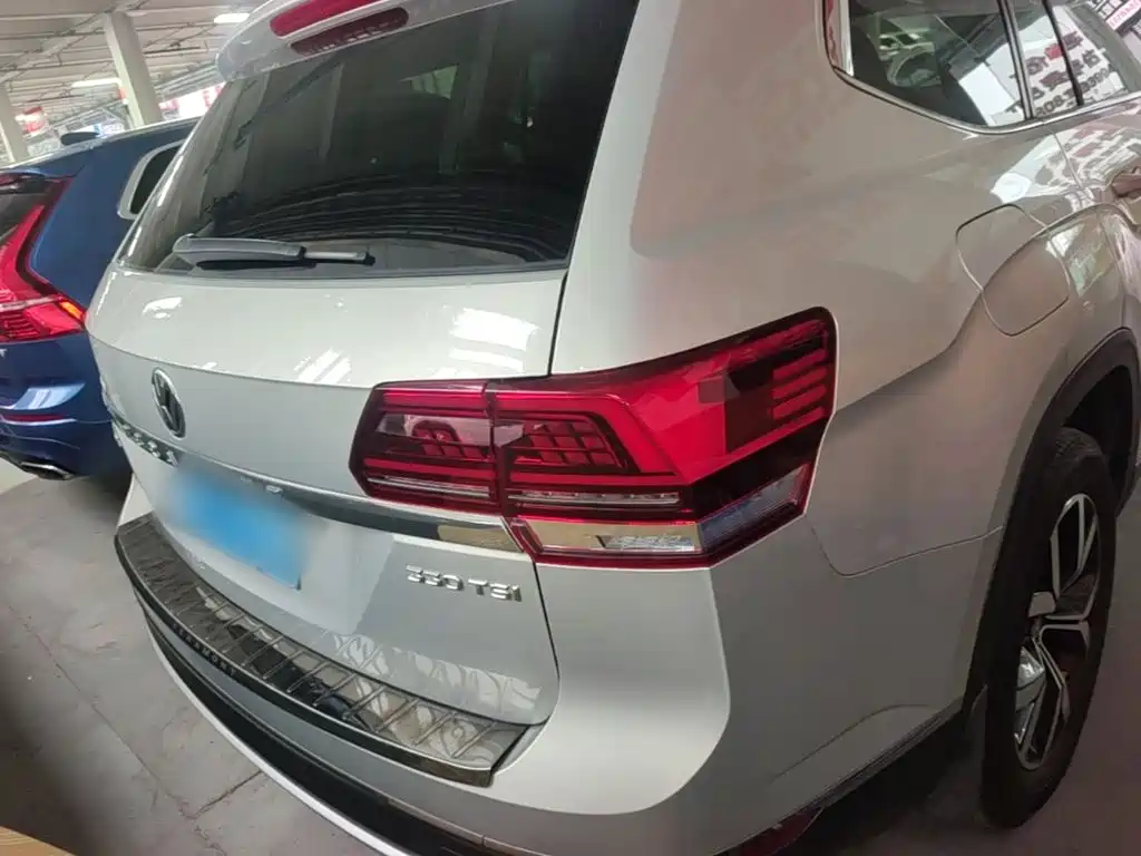 Volkswagen Teramont — миниатюра 6