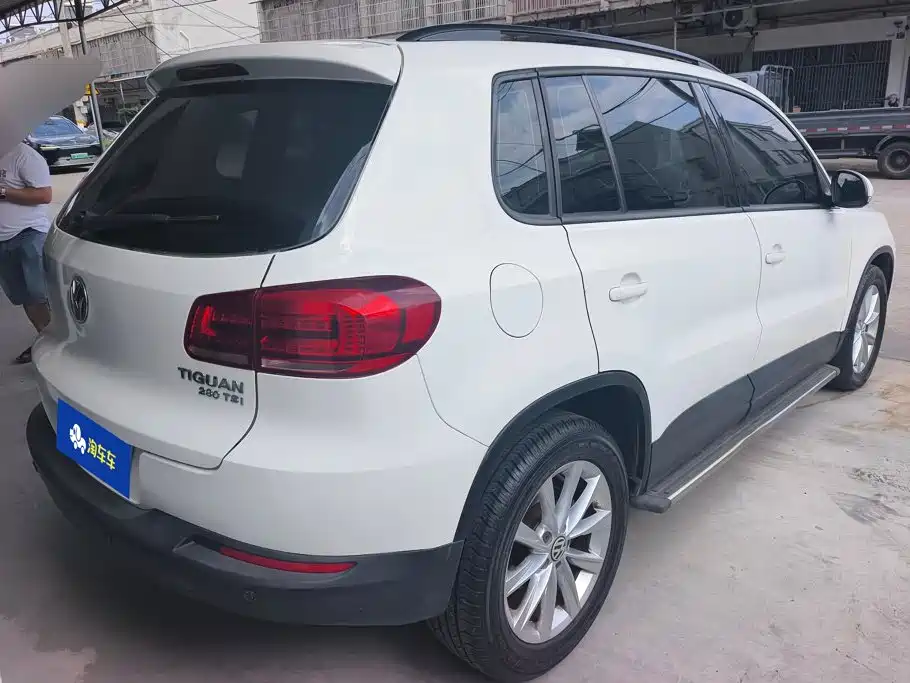 Volkswagen Tiguan — миниатюра 3