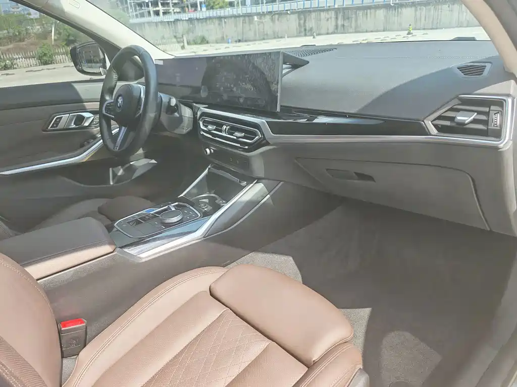 BMW i3 — миниатюра 12