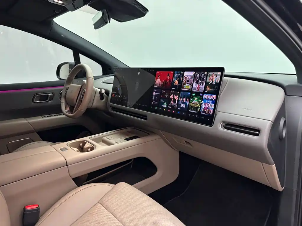 Li Auto Идеальный i6 — миниатюра 11