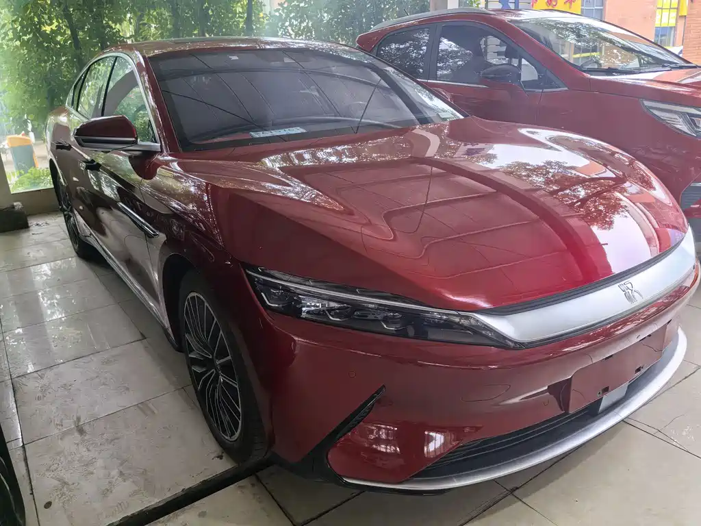 BYD Han — миниатюра 3