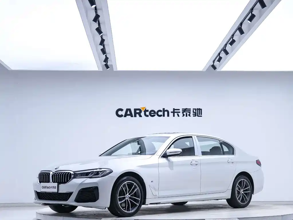 BMW 5 Series 2023