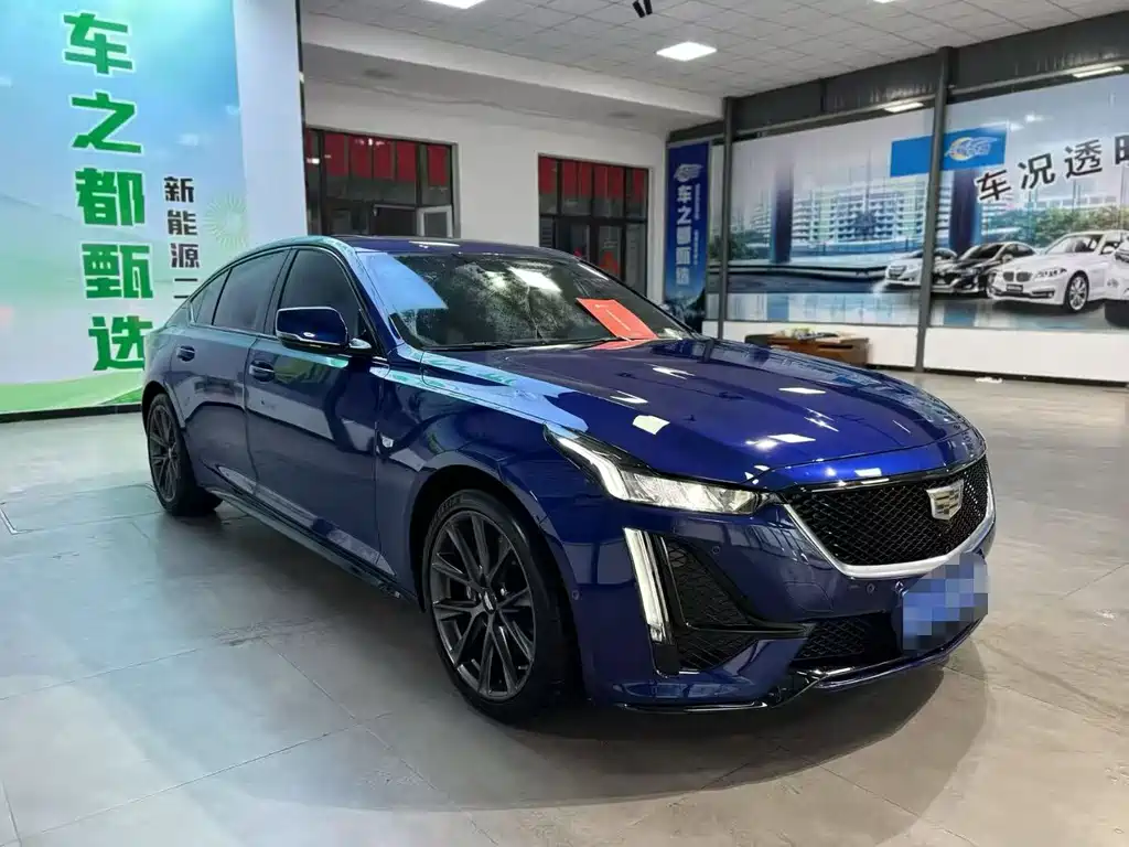 Cadillac CT5 2023 28T