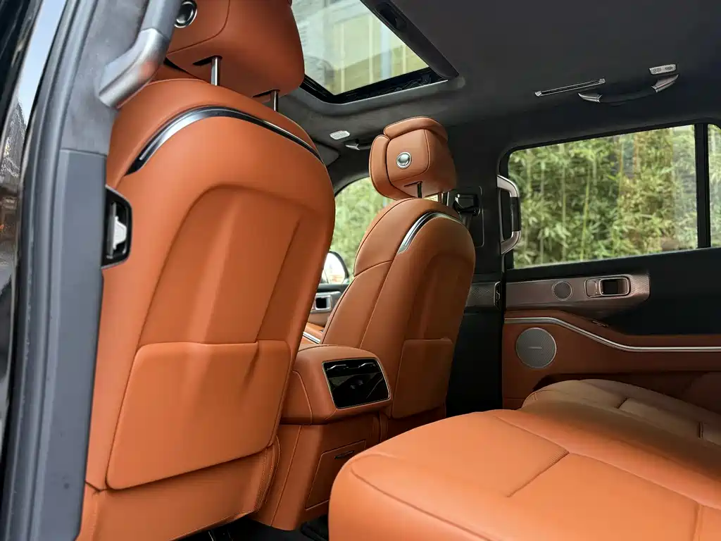 TANK TANK 700 NEW ENERGY