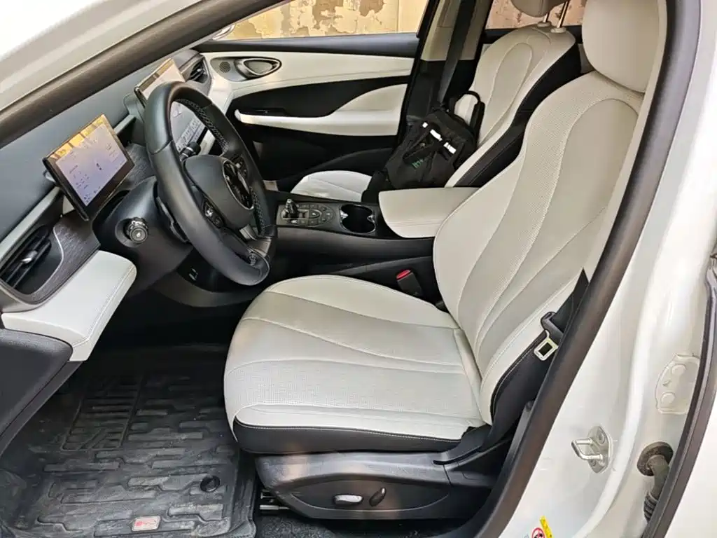 BYD Seal 05 DM-i — миниатюра 15