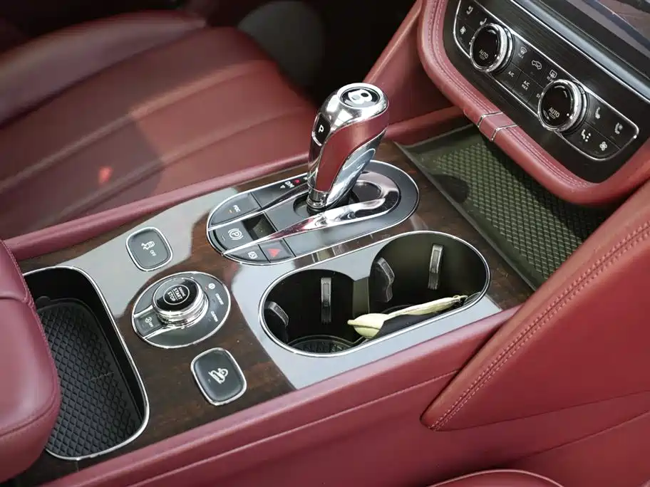 Bentley Bentayga — фотографии объявления, Фото 15