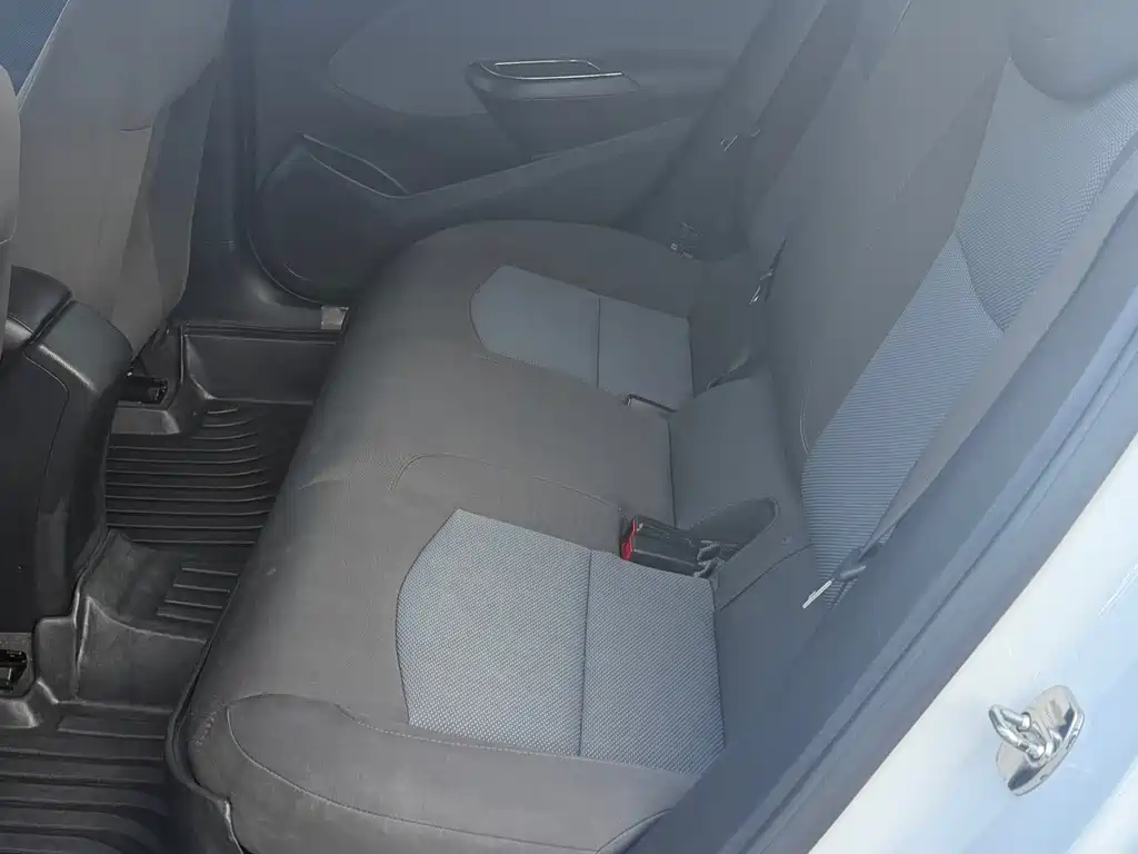 Chevrolet Cruze — миниатюра 8