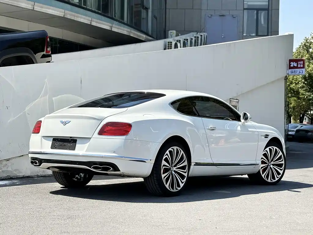 Bentley Continental — миниатюра 8