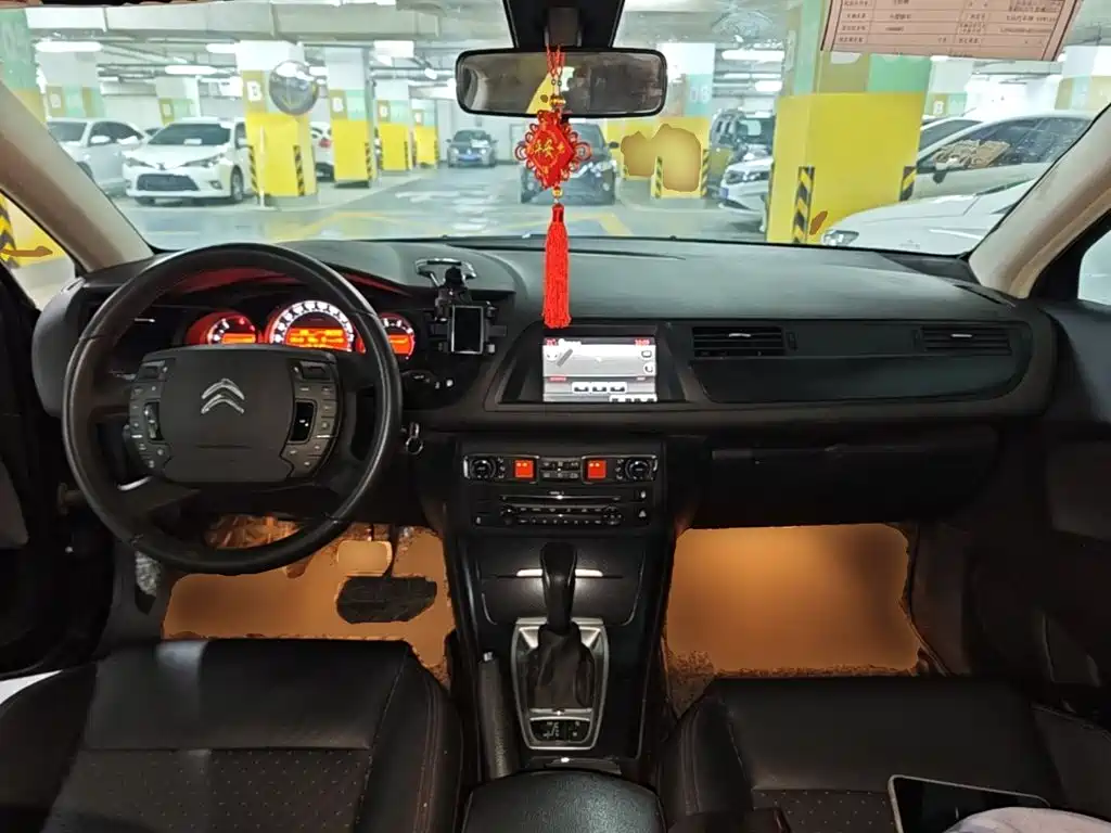 Citroen C5 — миниатюра 10
