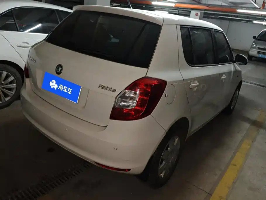 Skoda Fabia — миниатюра 3