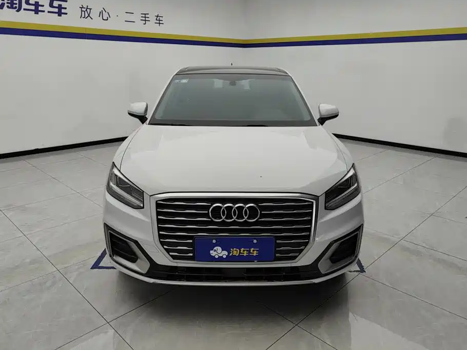 Audi Q2L — миниатюра 2