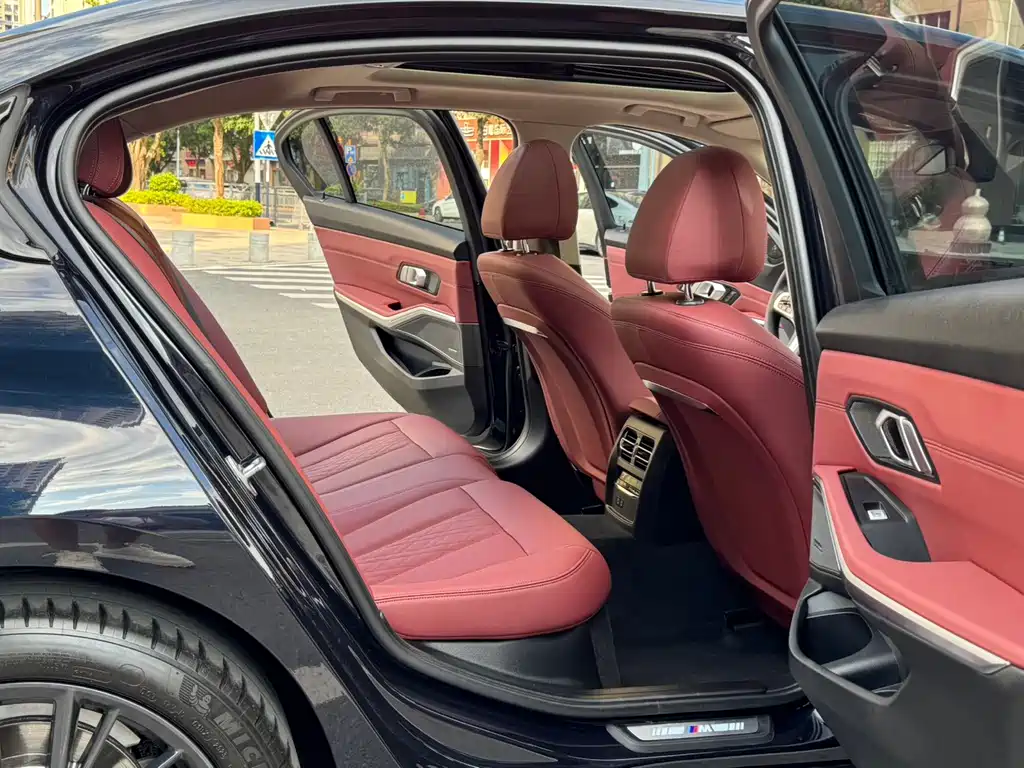 BMW 3 Series — миниатюра 10