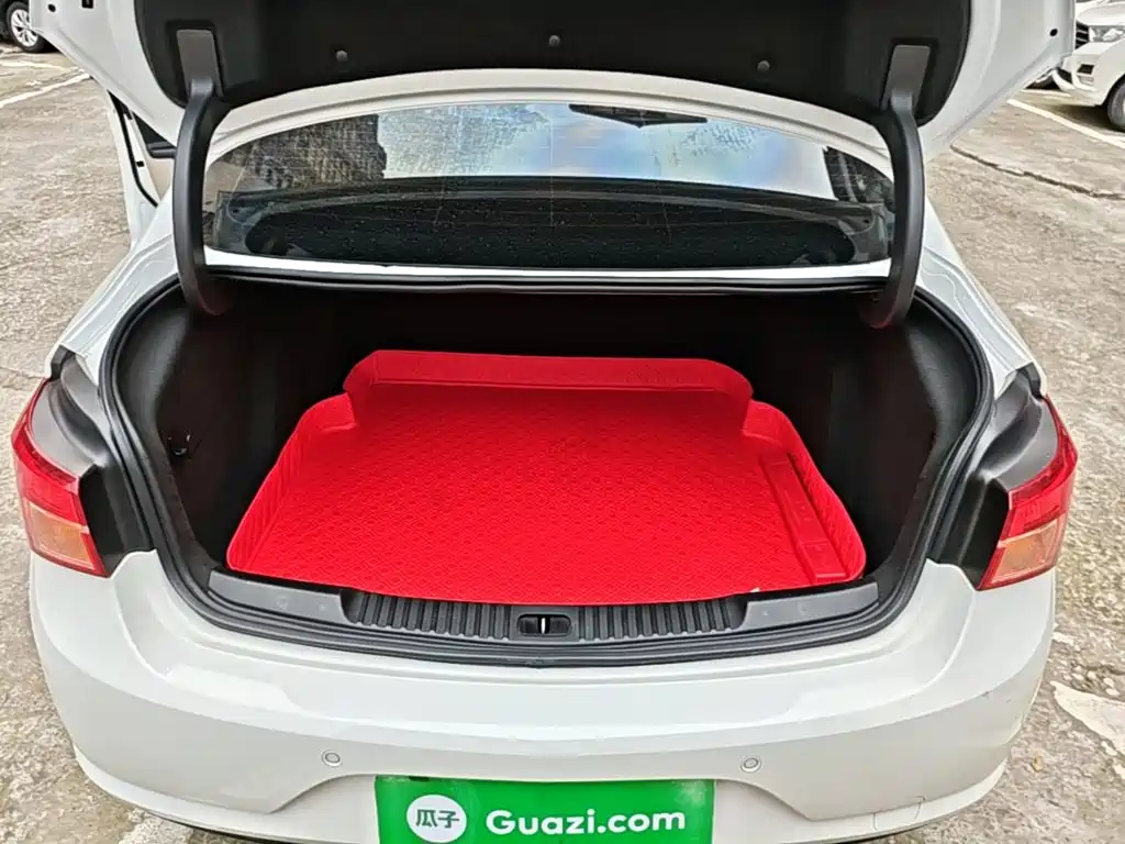 Buick Verano — миниатюра 19