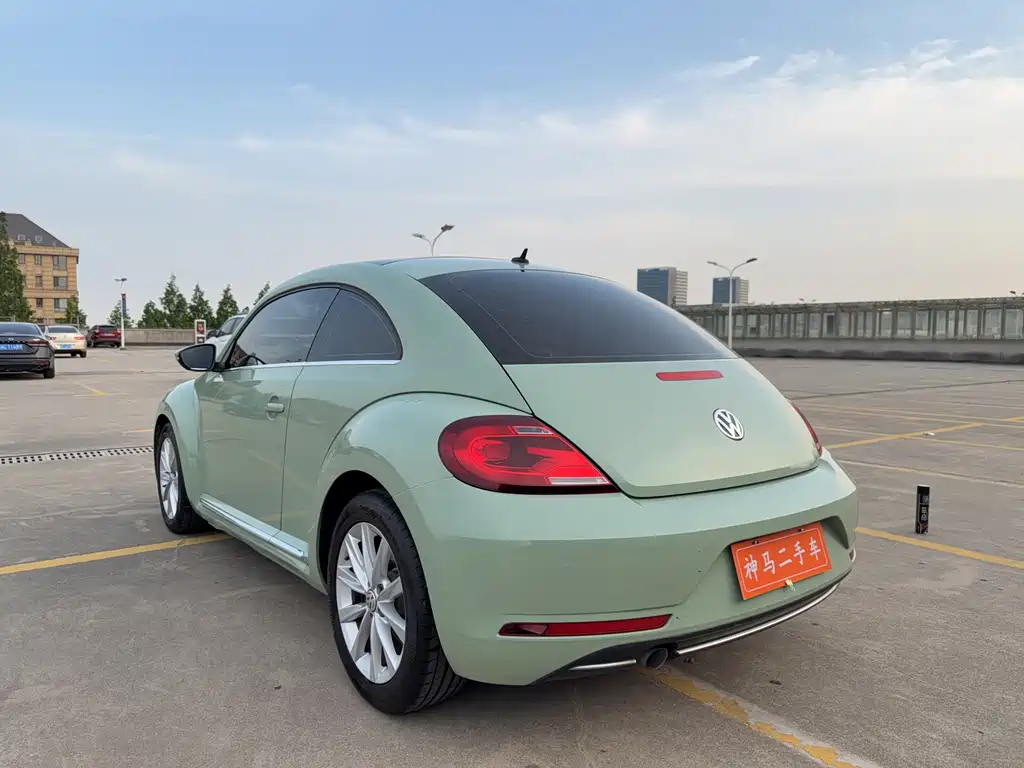 Volkswagen Beetle — миниатюра 4