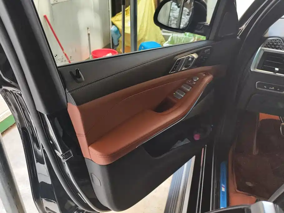 BMW X7 — миниатюра 7