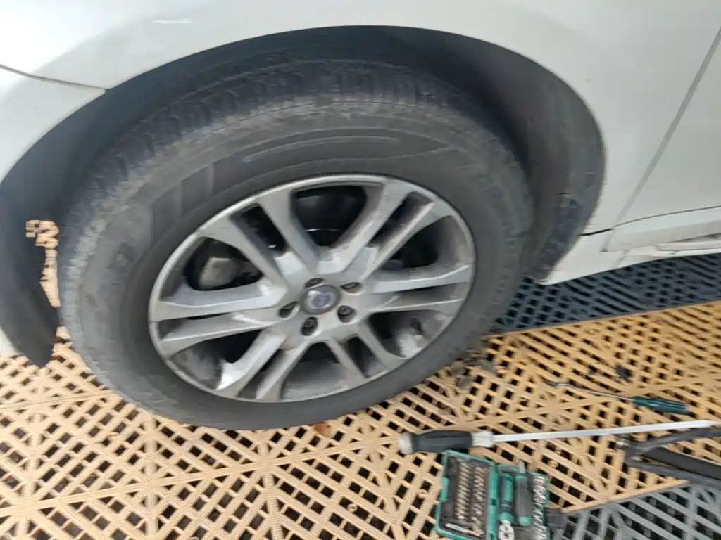 Volvo XC60 — миниатюра 23