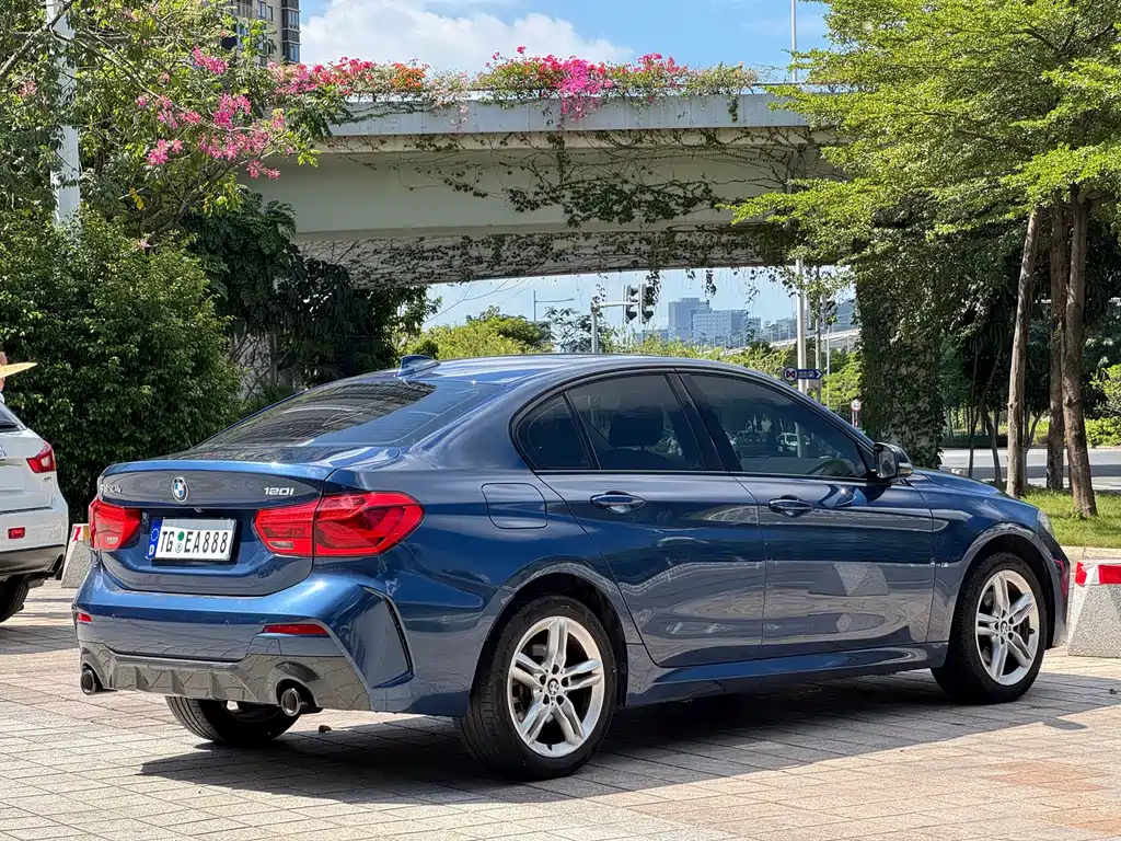 BMW 1 Series — миниатюра 4