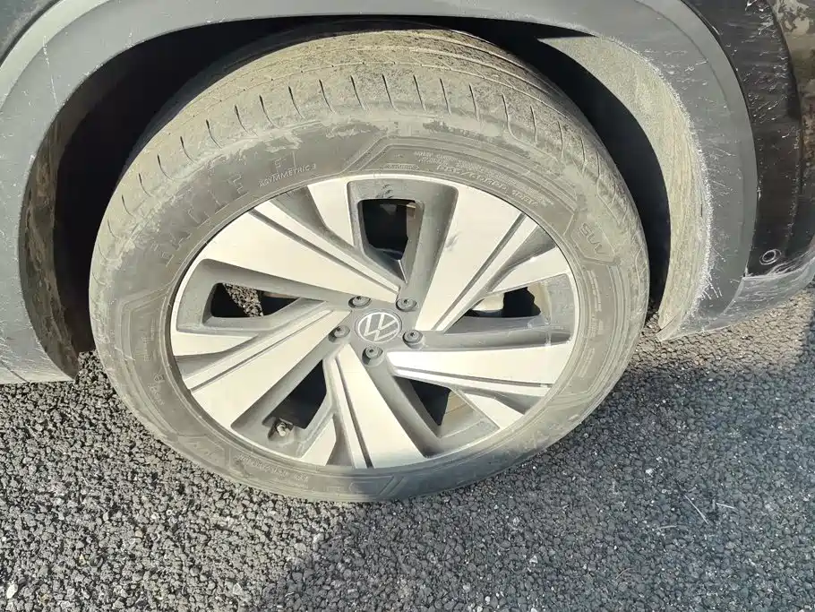 Volkswagen Teramont — миниатюра 6