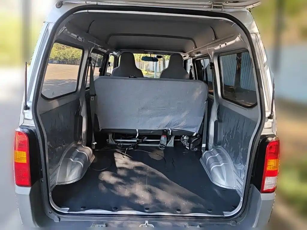 Wuling Zhiguang — миниатюра 15