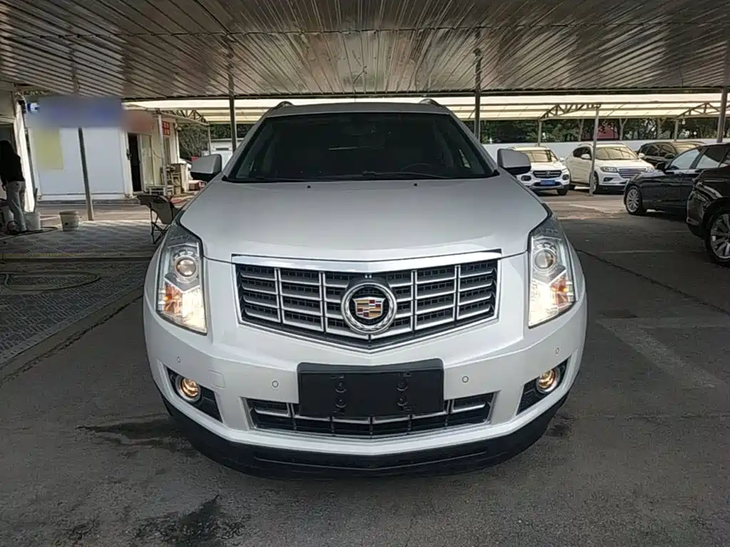 Cadillac SRX — миниатюра 3