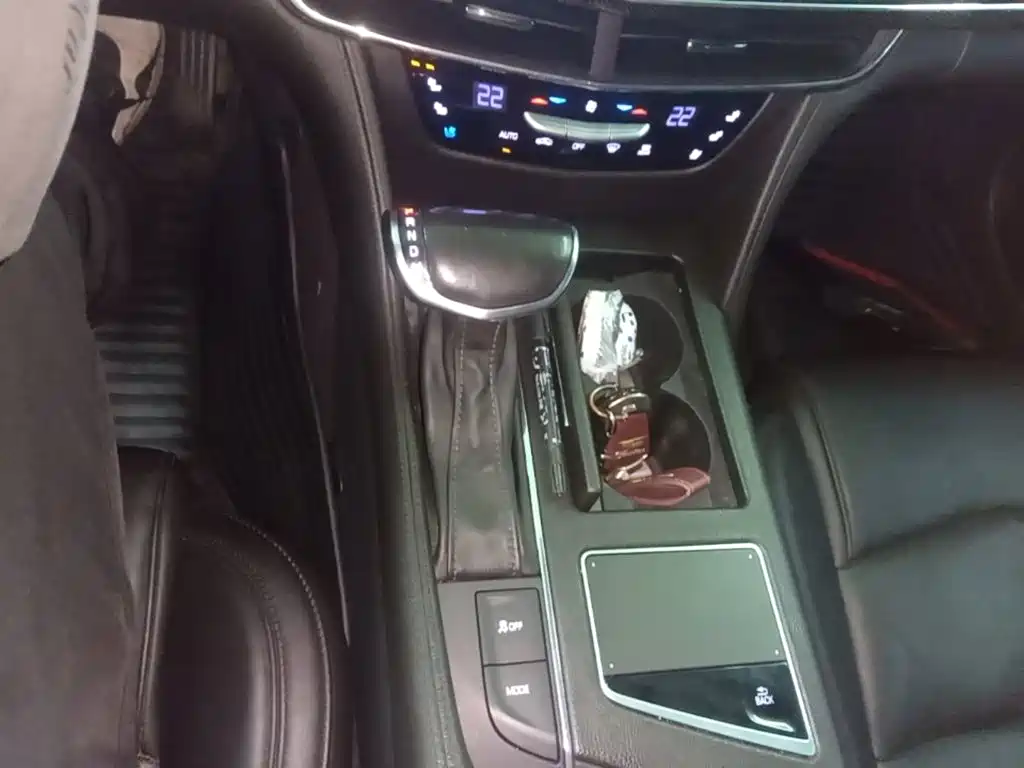Cadillac CT6 — миниатюра 14