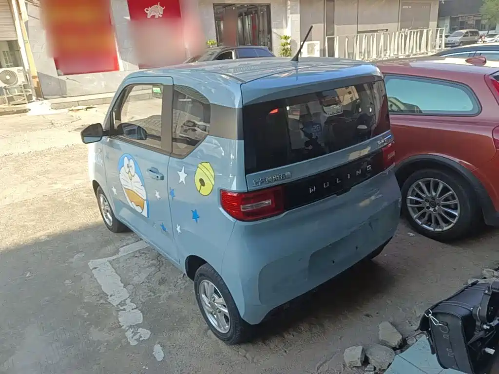 Wuling MINIEV — миниатюра 5
