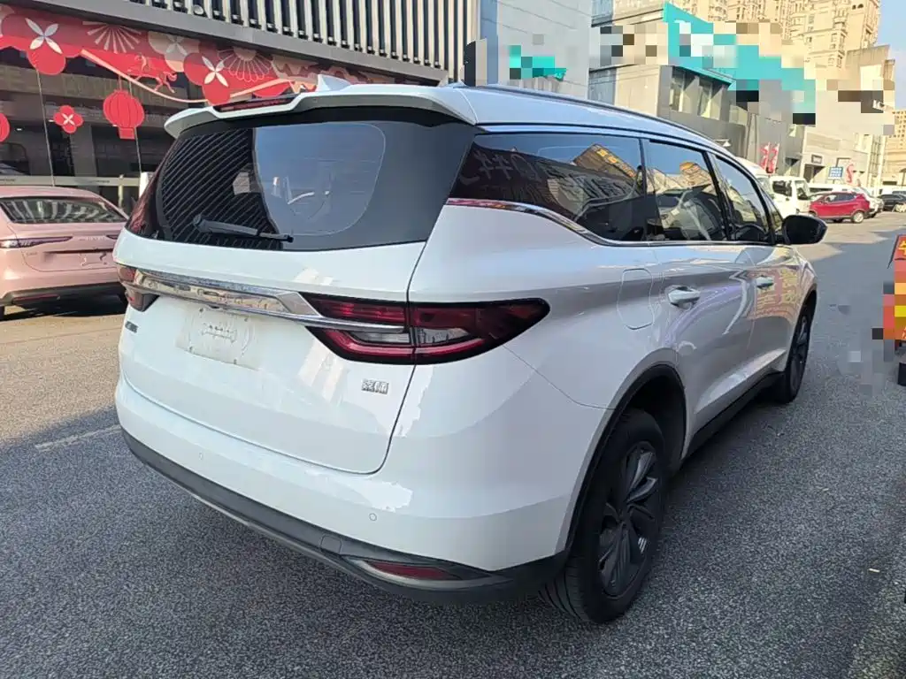 Geely Jia Ji — миниатюра 7