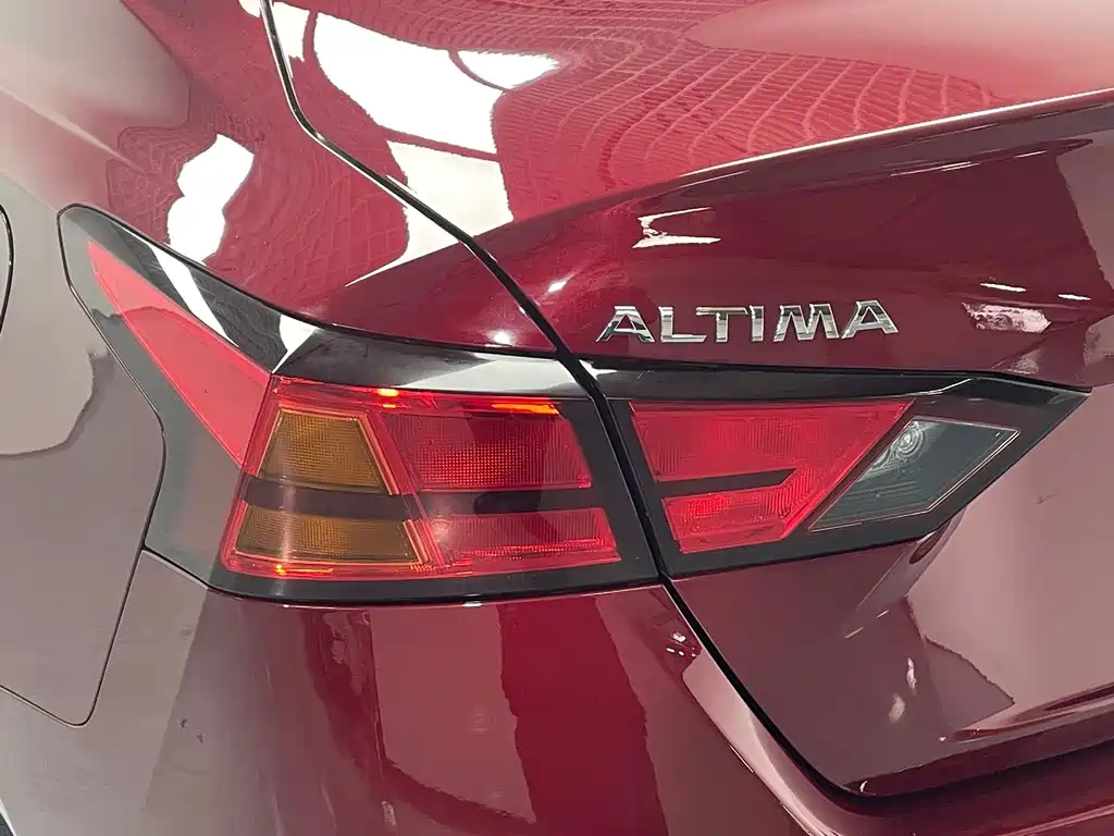 Nissan Teana — миниатюра 16