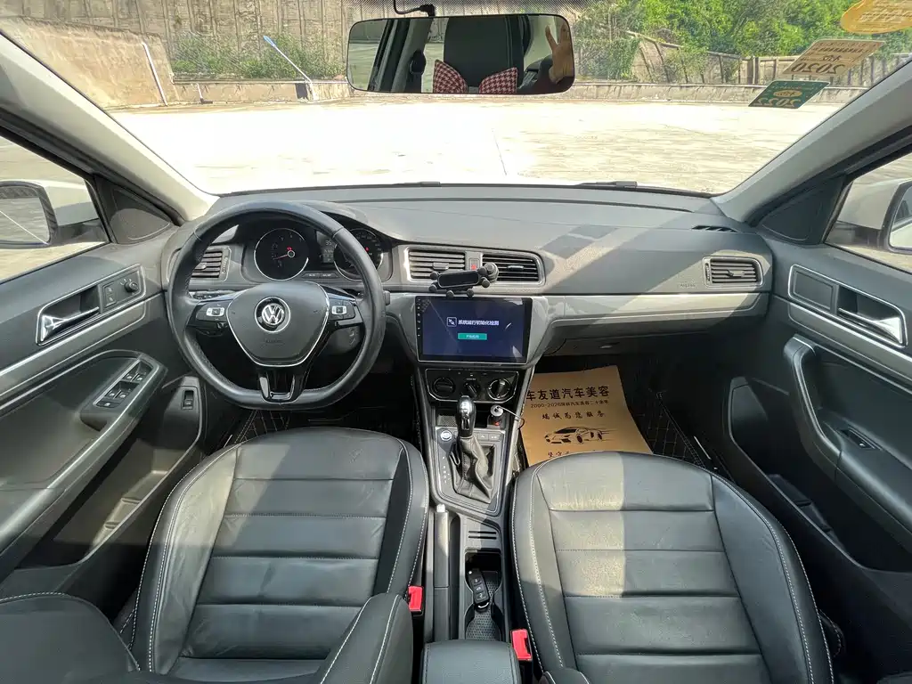 Volkswagen Lavida — миниатюра 10