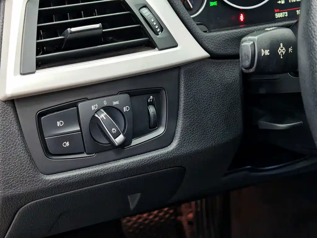 BMW 3 Series — миниатюра 21